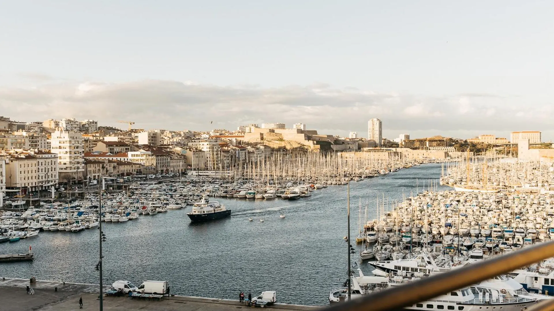New Hotel Le Quai - Vieux Port Marseille
