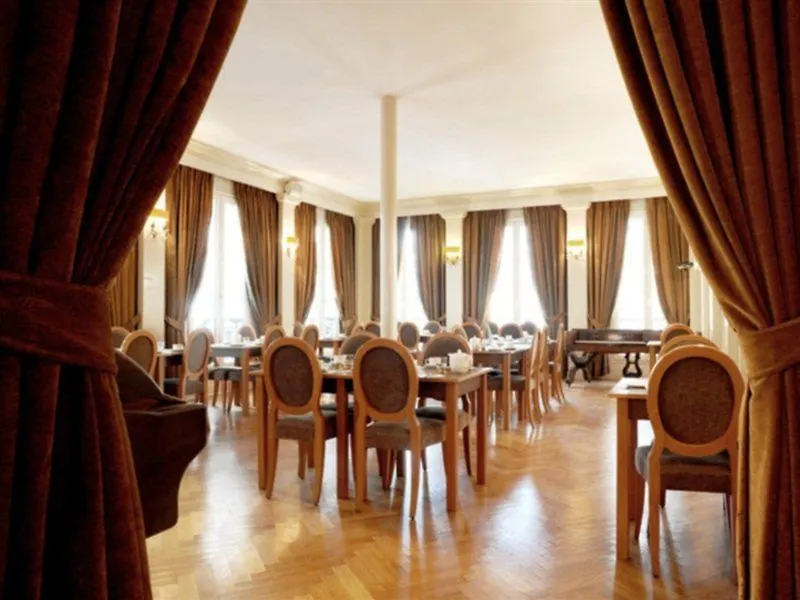 New Hotel Le Quai - Vieux Port Marseille 4*,