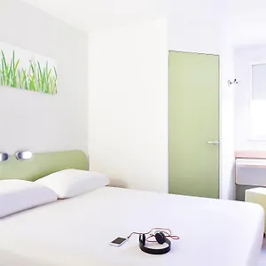 Ξενοδοχείο Ibis Budget Marseille Aeroport Provence Βιτρόλ